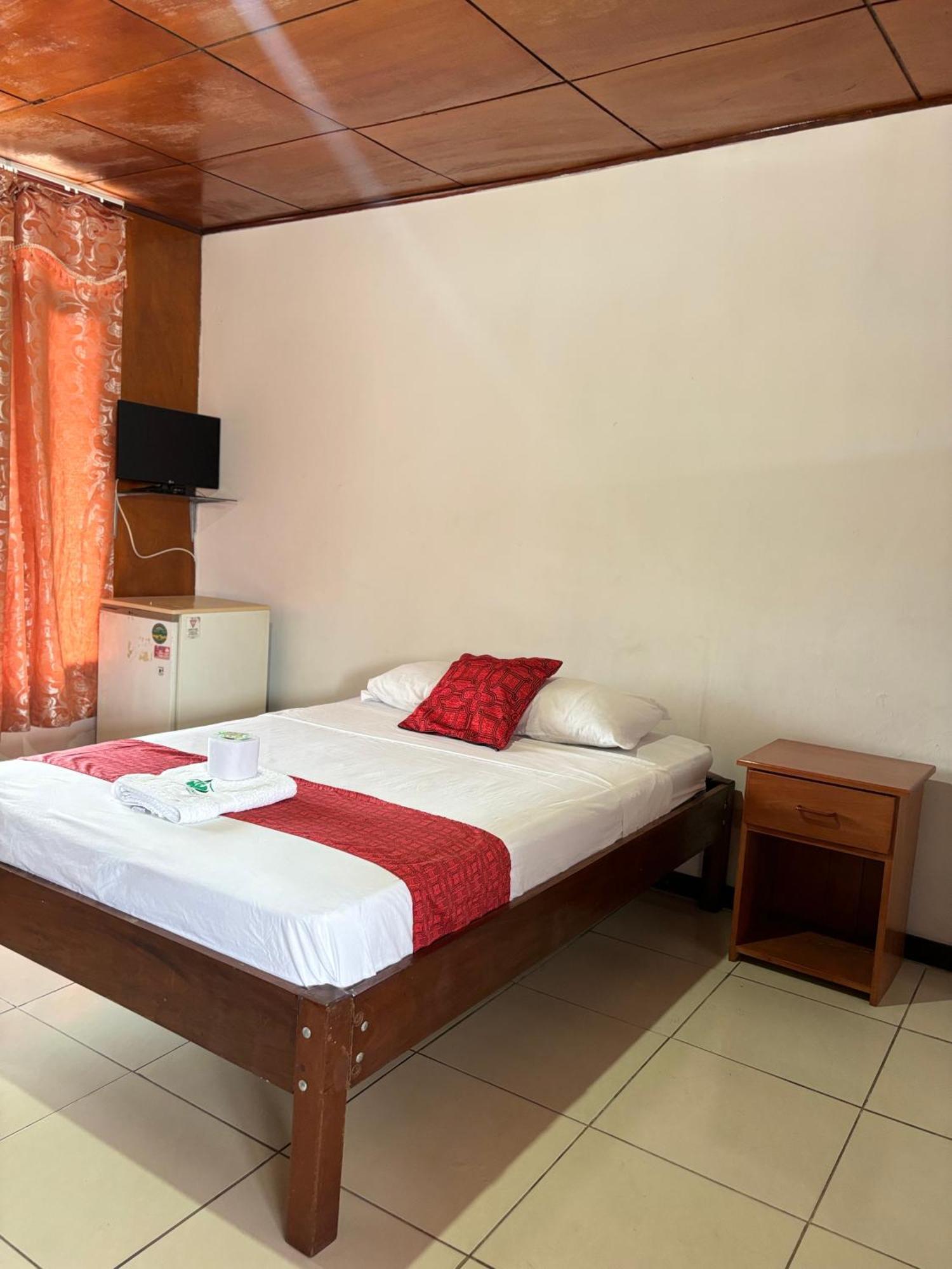 Hospedaje Casa Amazonica Iquitos Eksteriør bilde